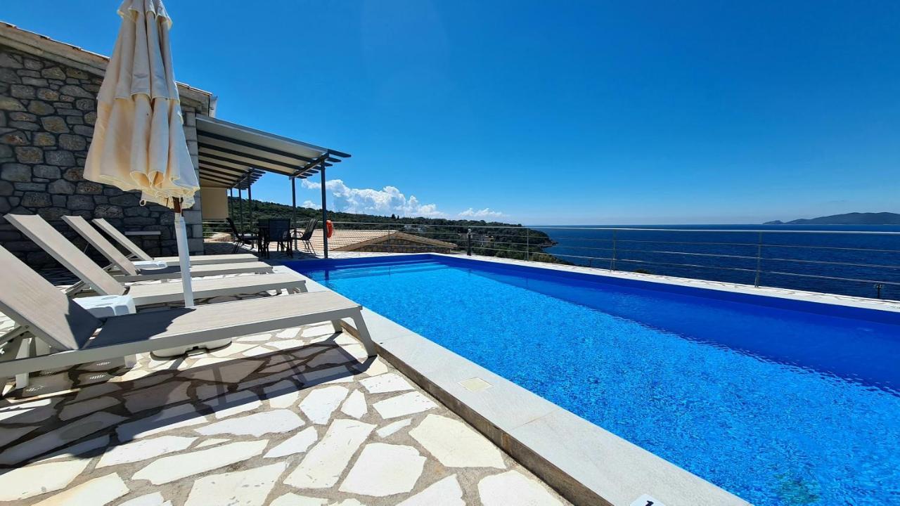 Amousso Bay Villa *